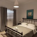 Constantina Apartman *