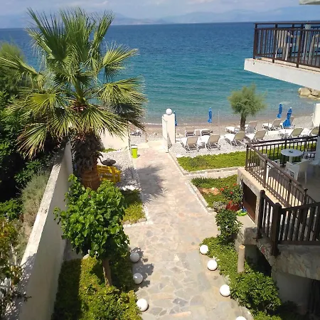 Constantina Apartment *