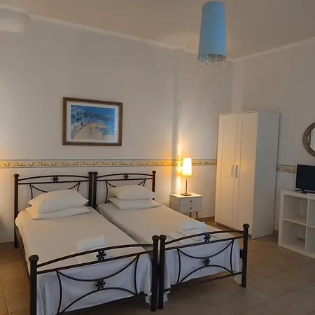 Apartment Constantina *