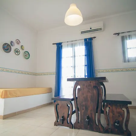 Constantina Apartment *