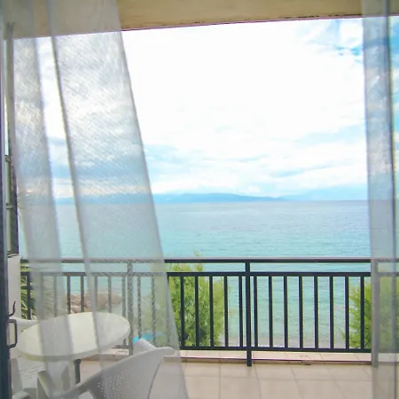 Constantina Apartment *