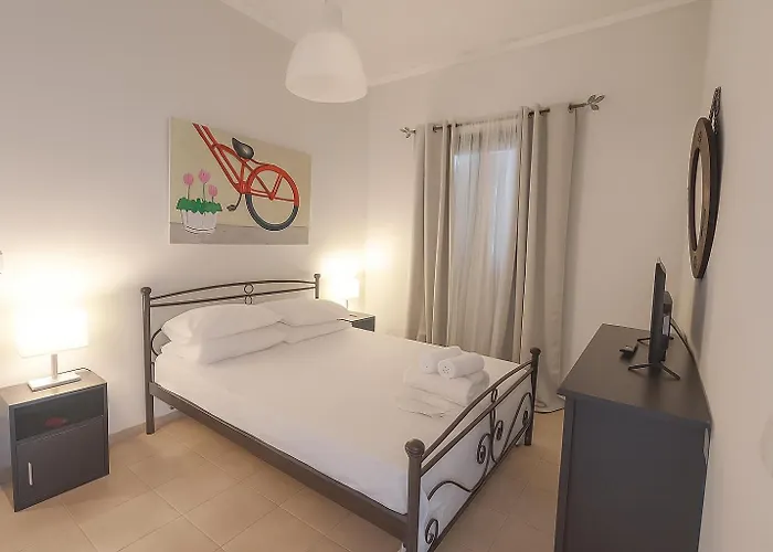 Constantina Апартаменты Ligia (Corinthia)